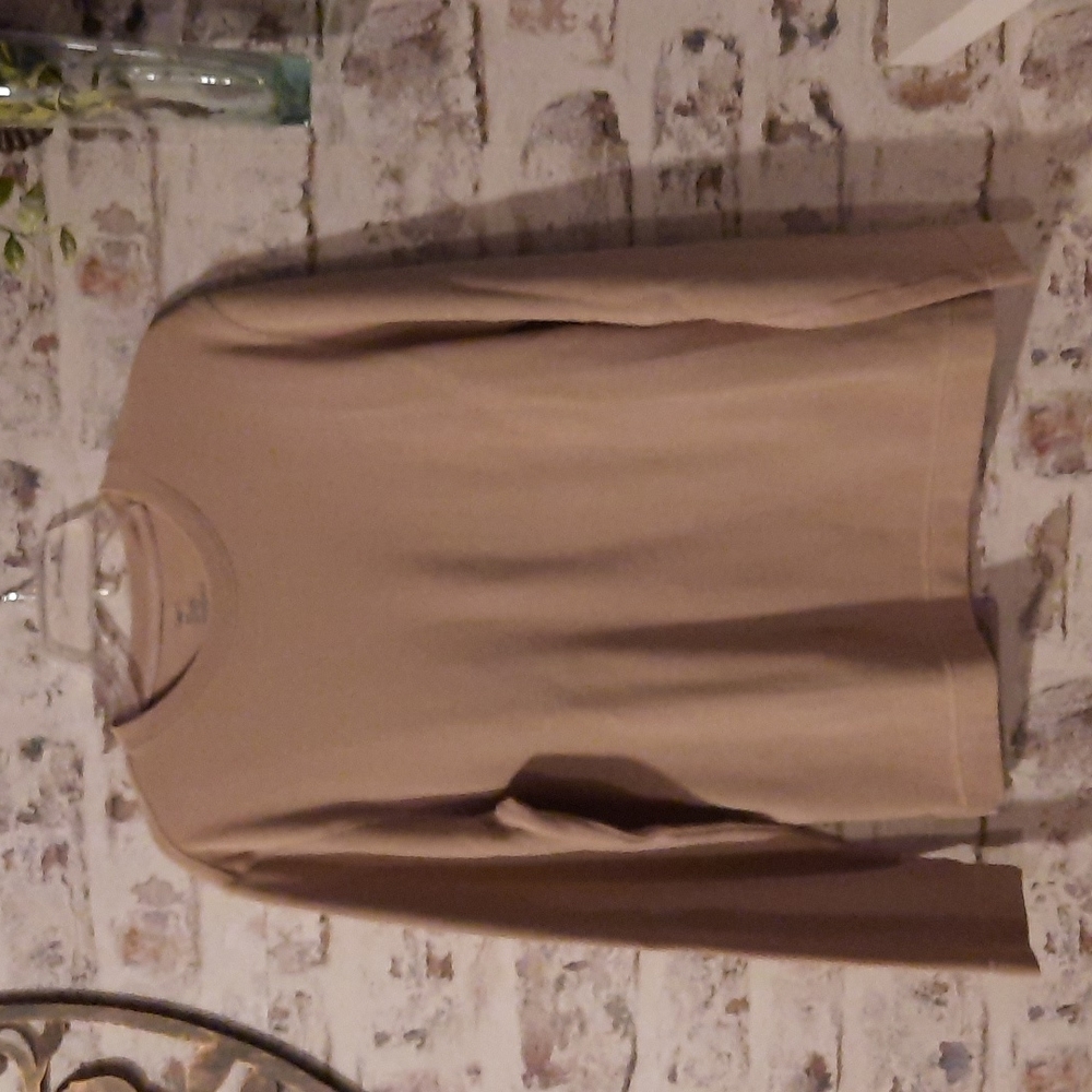 NWOT Men's Pullover Knit Shirt